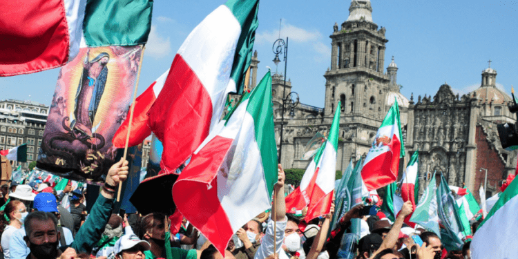 Al pie de la letra / La oposición que cuenta se manifiesta en las urnas