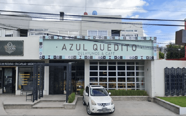 Vándalos rompen cristales de negocio ubicado en la Calzada Zavaleta