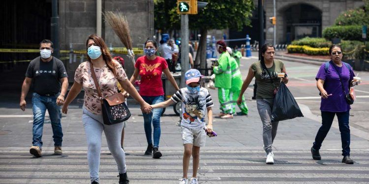 México registra 851 mil 227 casos y más de 86 mil muertes por COVID-19