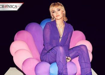 Miley Cyrus sorprende a fans al interpretar la melodía ‘Zombie’ de The Cranberries