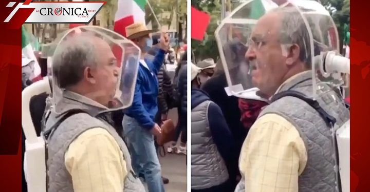 ¿El futuro es hoy? Hombre usa protector original contra COVID-19 durante mitin
