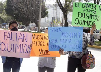 Sin medicación, niños con cáncer a su suerte