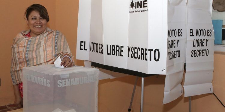 Conmemoran primer voto femenino