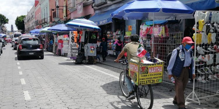 No se otorgarán permisos a ambulantes para temporada de muertos: ayuntamiento de Puebla