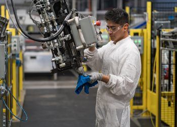 Crecen producción y exportaciones automotrices de Puebla