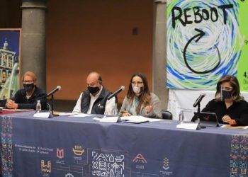 FGE realiza operativo en local del Barrio de Santiago