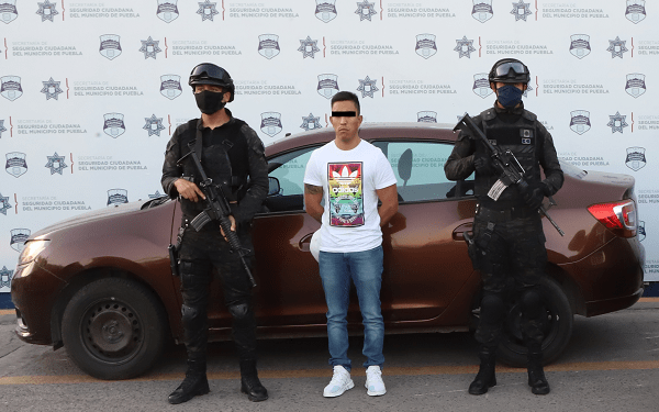 Seguridad Ciudadana asegura a hombre con vehículo robado en Puebla