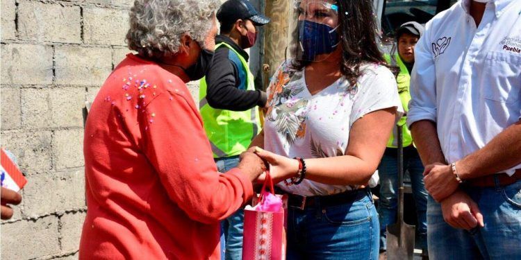 Benefician a 80 familias de Texmelucan con una vivienda