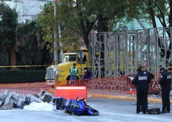 Motociclista pierde la vida al impactarse en zona de obras del bulevar 5 de Mayo