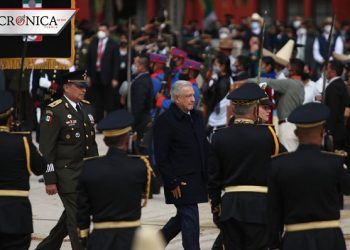 Ejército participa en ceremonia de la Revolución Mexicana y reitera apoyo a AMLO