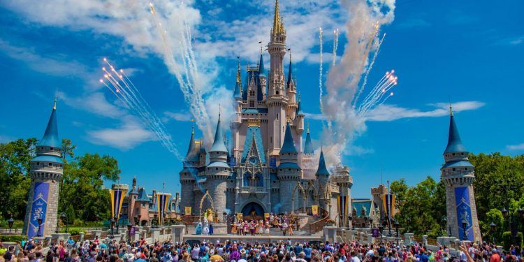 Disney despedirá a 32 mil empleados por culpa del COVID-19