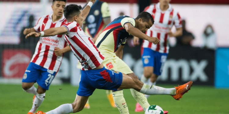 Gana Chivas con un golazo