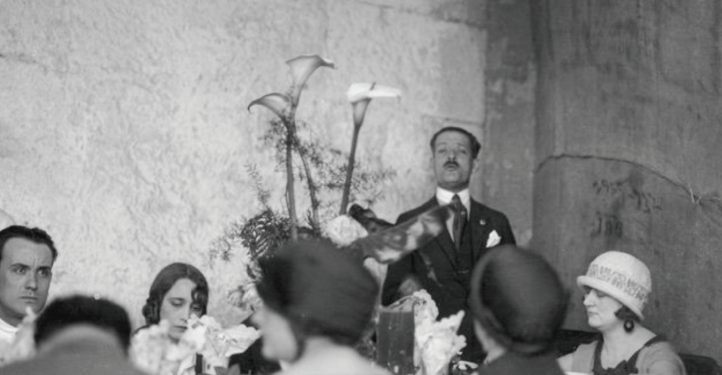 IN MEMORIAM / Cita de lujo
