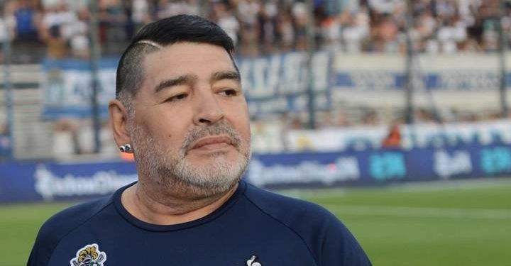 Diego Armando Maradona muere en Argentina por un paro cardiaco