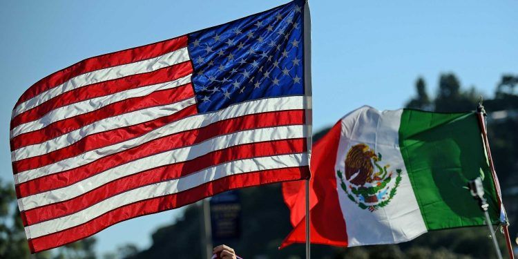 Embajador de EE.UU en México se une al fervor guadalupano