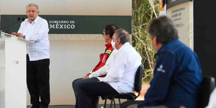El gobierno federal no puede dedicarse solo a la pandemia: AMLO