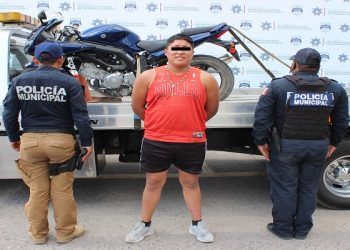 SSC Puebla detiene a sujeto con una motocicleta robada