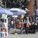 Venta callejera y unas mentiras