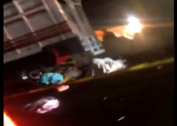 Pareja muere tras derrapar su motocicleta en la autopista México-Puebla