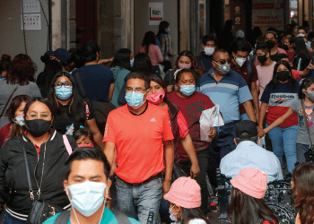 Alertan de riesgo por más contagios de COVID-19