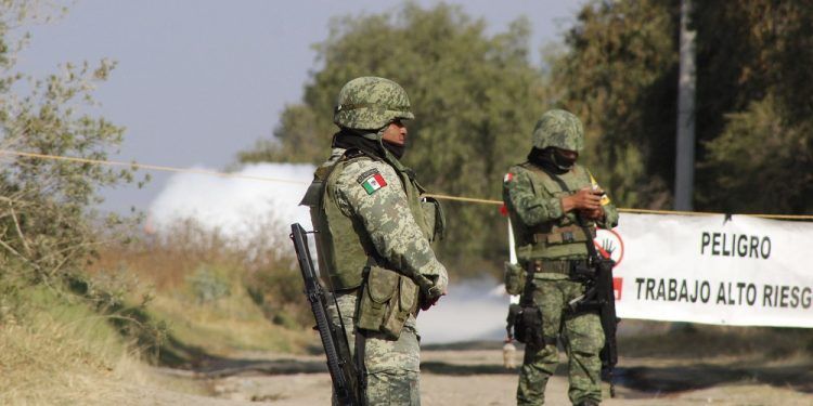Fuga de gas de LP se reporta en toma clandestina de San Salvador El Verde