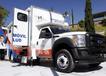 Roban medicamentos en centro de salud en Puebla; unidad móvil atiende a cerca de 200 pacientes