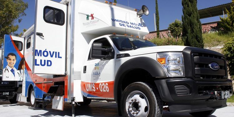 Roban medicamentos en centro de salud en Puebla; unidad móvil atiende a cerca de 200 pacientes