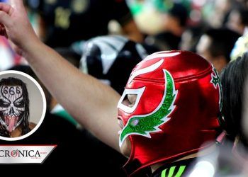 Luchador Damián 666 termina en el hospital por dar positivo en COVID-19