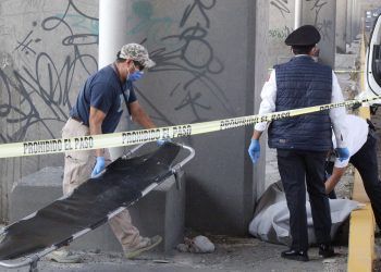 Hombre muere atropellado en la autopista México-Puebla