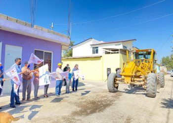 Inicia alcalde de Tepeaca obra de adoquinamiento en el barrio de Eccehommo