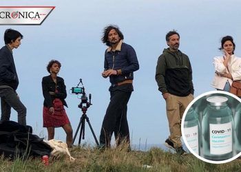 Sacan de Twitter a León Larregui por invitar a no vacunarse contra la COVID-19