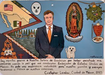 Embajador Christopher Landau agradece a dos artistas poblanos por pintar exvotos