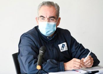 Traslado de vacunas Pfizer contra COVID-19 a Puebla, a cargo de la SEDENA