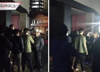 Policía suspende fiesta en CDMX; jóvenes se niegan a concluir el evento
