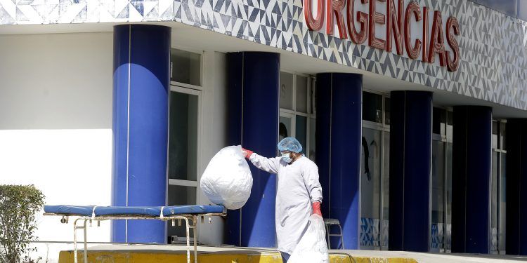 Hospitales de Puebla cuentan con capacidad para atender a pacientes con COVID-19 sin seguridad social