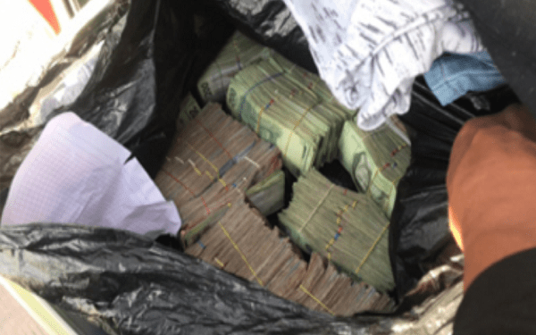 Guardia Nacional detiene en Huejotzingo a hombre asiático con cerca de 2 millones de pesos
