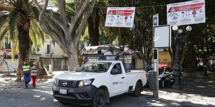 Ayuntamiento de Puebla mantiene operativo para evitar colocación de ambulantes en el centro