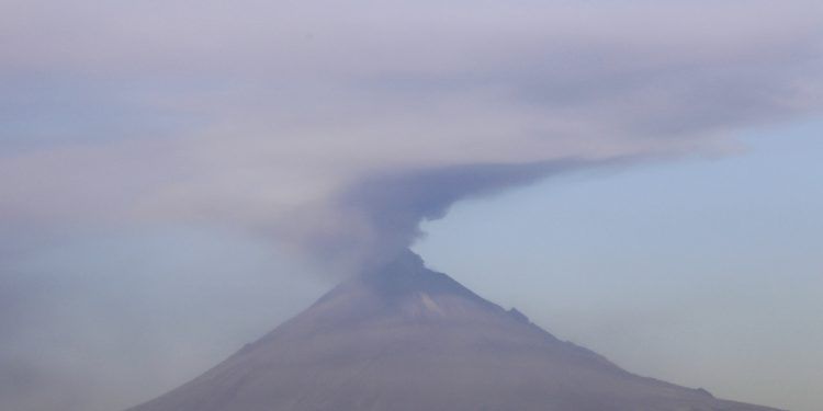 Actividad en el Popocatépetl seguirá; prevén caída de ceniza