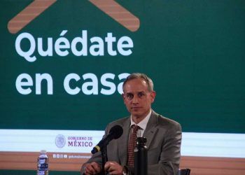 La UNAM presenta recomendación a López-Gatell para agilizar vacunación