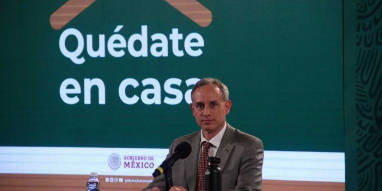 La UNAM presenta recomendación a López-Gatell para agilizar vacunación