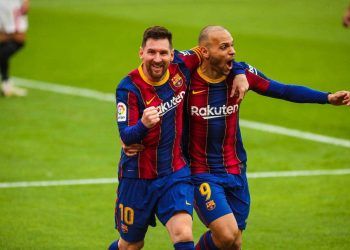 Barcelona gana al Sevilla y adelanta provisionalmente al Real Madrid en la tabla
