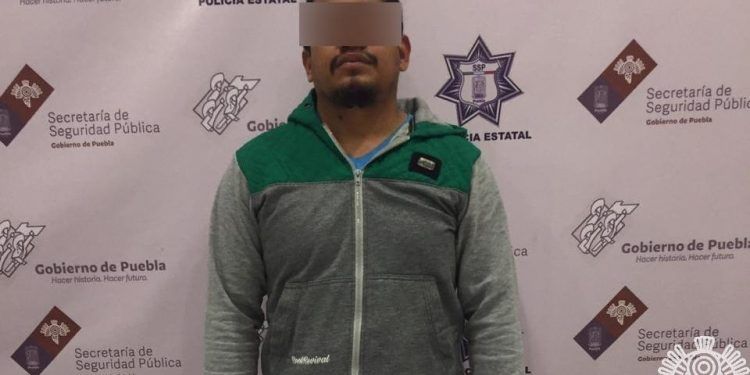Policía de Texmelucan captura a cinco narcomenudistas
