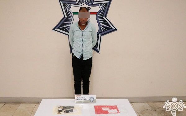 Traficantes de armas es asegurado en el Periférico de Puebla