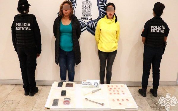 Ladrones son detenidos por pasajeros de la Ruta Angelópolis