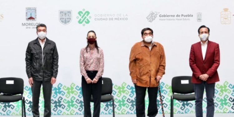 Miguel Barbosa se suma al Acuerdo Nacional por la Democracia de AMLO