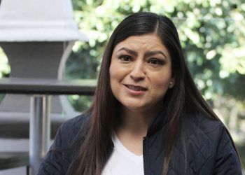 Claudia Rivera pide juego limpio a sus rivales políticos