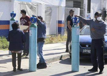 Ayuntamiento de Puebla, sin entregar apoyos para recargas de tanques de oxígeno