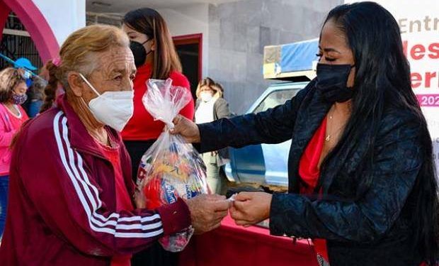 Ayuntamiento de Cuautlancingo inicia entrega de Despensas Internas 2021