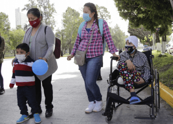 Muere cada 4 horas algún niño con cáncer
