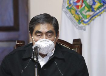 Barbosa exhorta a poblanos a redoblar esfuerzos contra el COVID-19